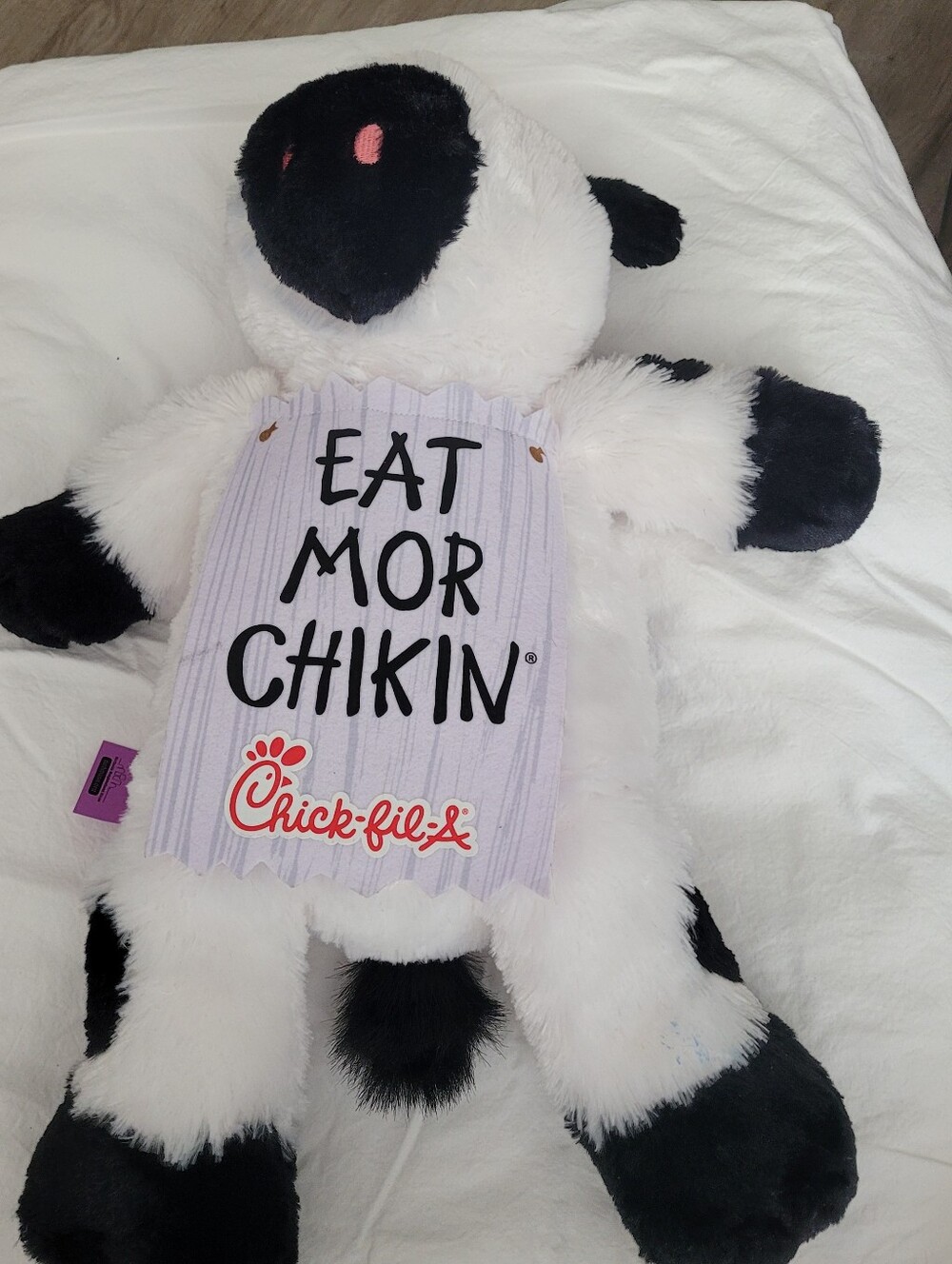 Collectible Chick-fil-A cow plush large 19” 2022 Eat Mor Chikin